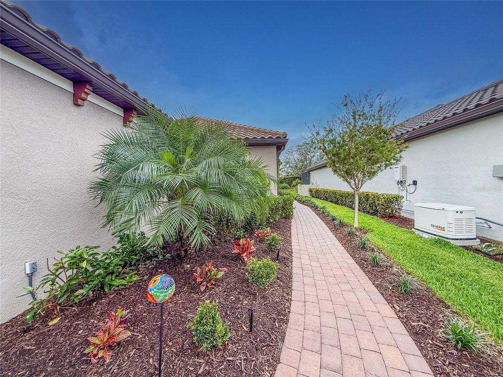 Photo of 14655 Derna Terrace, Bradenton, FL 34211 (MLS # A4678549)