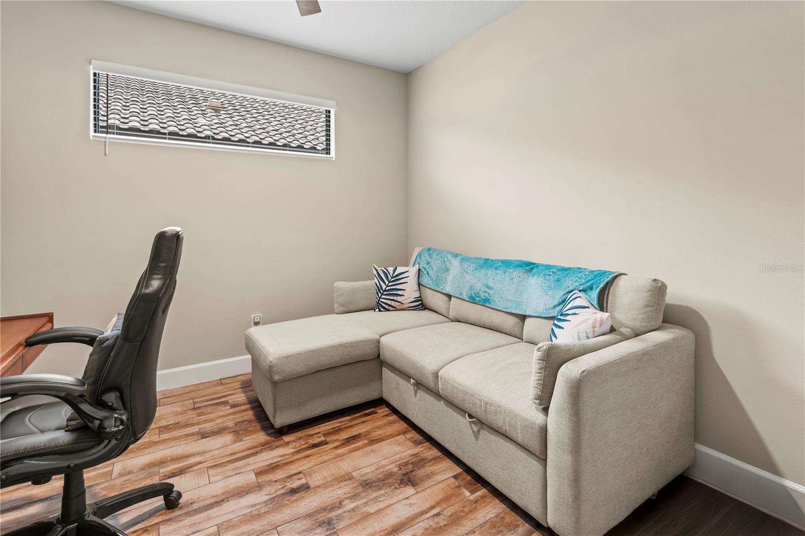 AZARIO ESPLANADE PH II SUBPH C-O - Residential