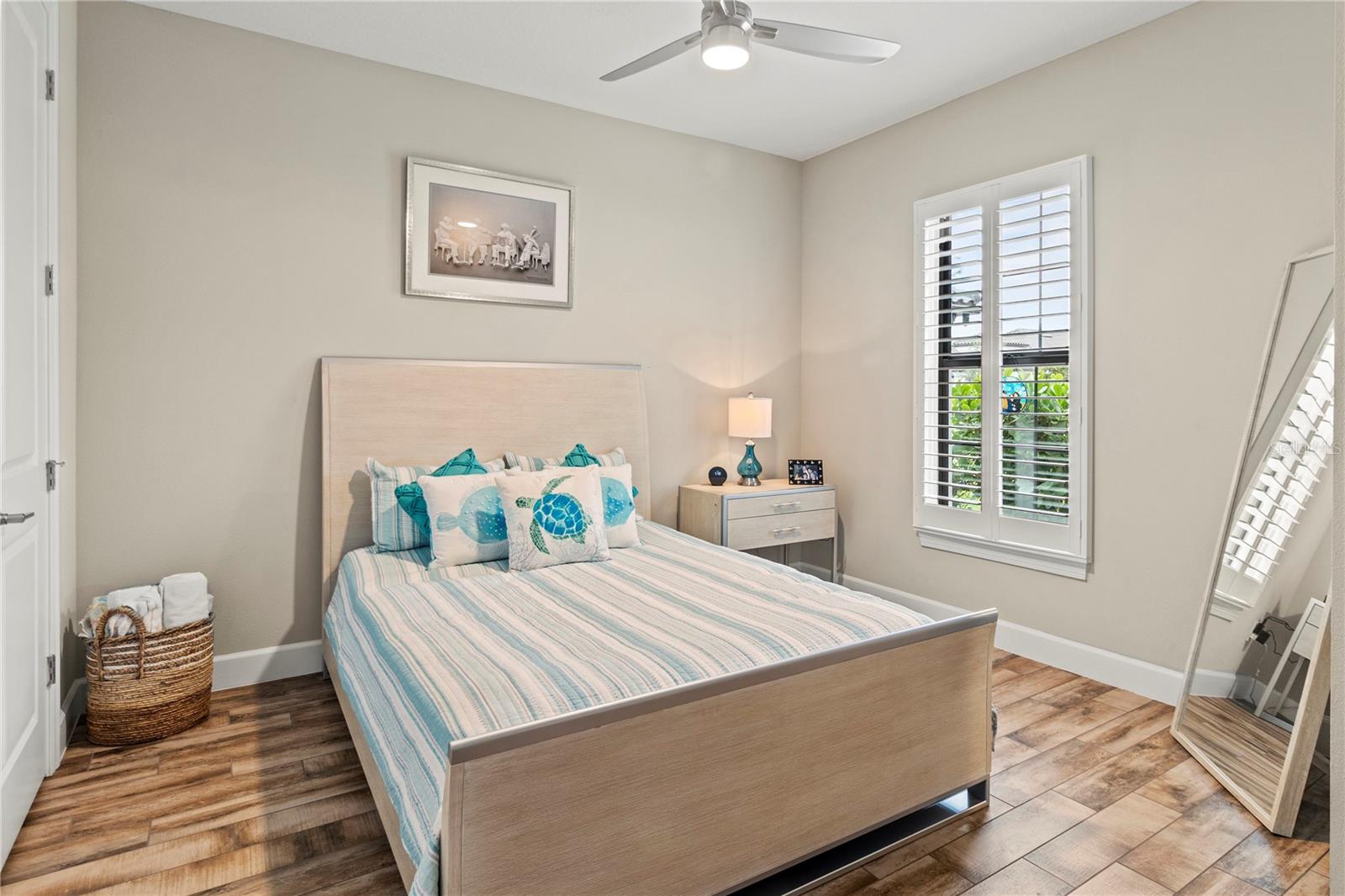 AZARIO ESPLANADE PH II SUBPH C-O - Residential