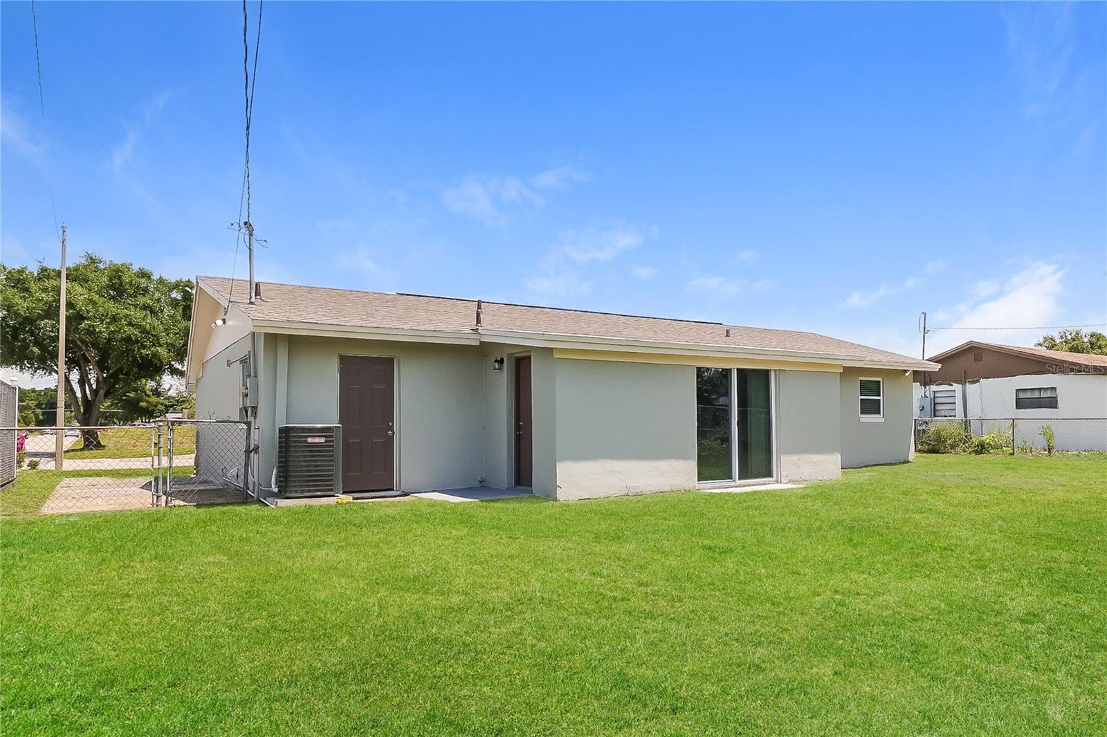 RICHMOND HEIGHTS UNIT 04 - Residential Lease