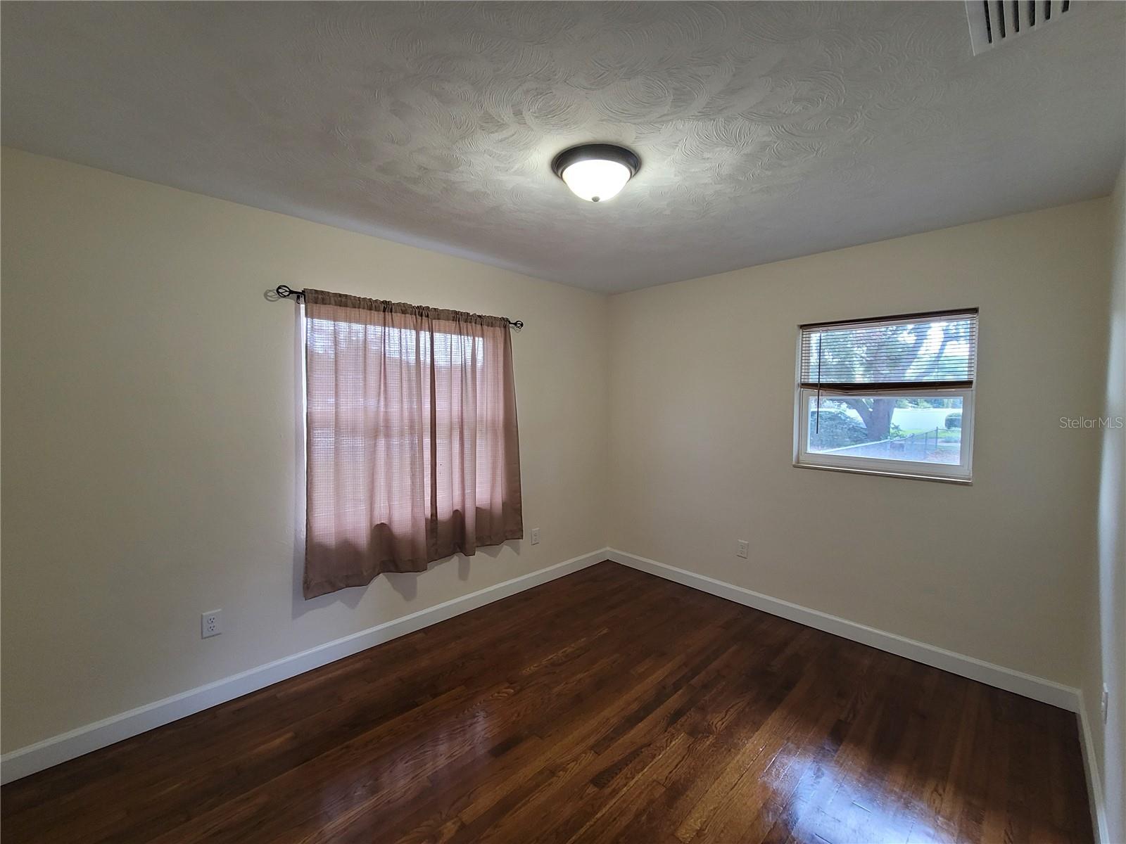 GOLDEN HEIGHTS - Residential