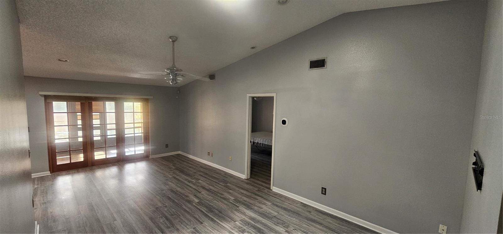 CARROLLWOOD SPRGS CLUSTER HMS - Residential