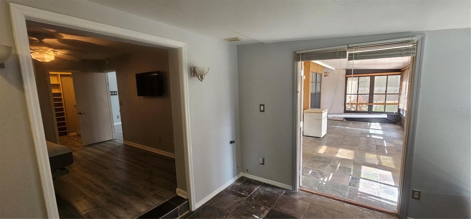 CARROLLWOOD SPRGS CLUSTER HMS - Residential