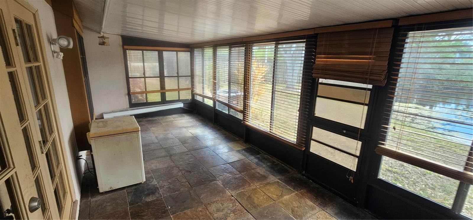 CARROLLWOOD SPRGS CLUSTER HMS - Residential