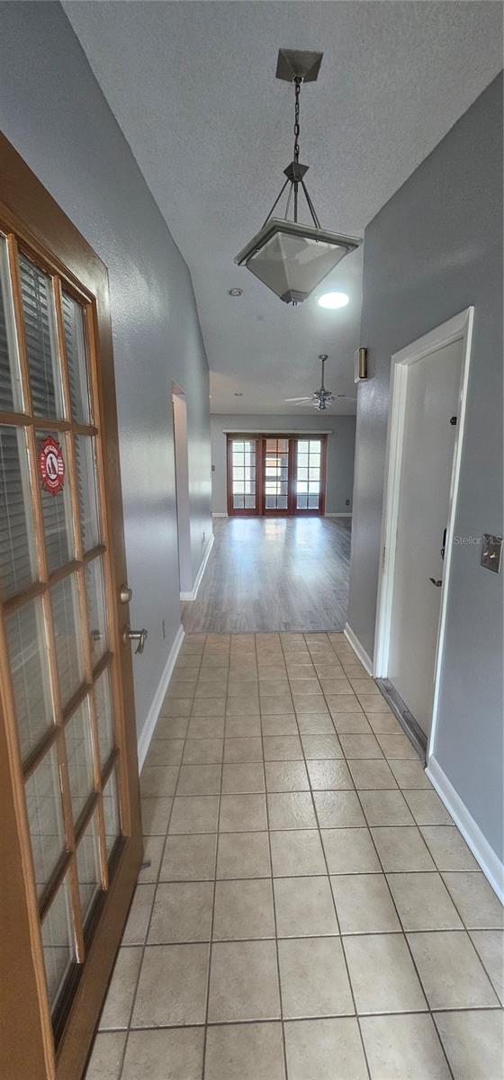 CARROLLWOOD SPRGS CLUSTER HMS - Residential