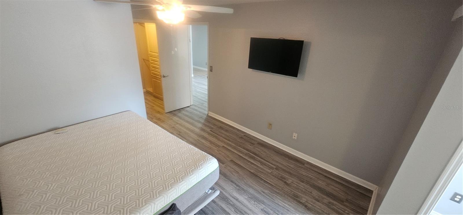 CARROLLWOOD SPRGS CLUSTER HMS - Residential