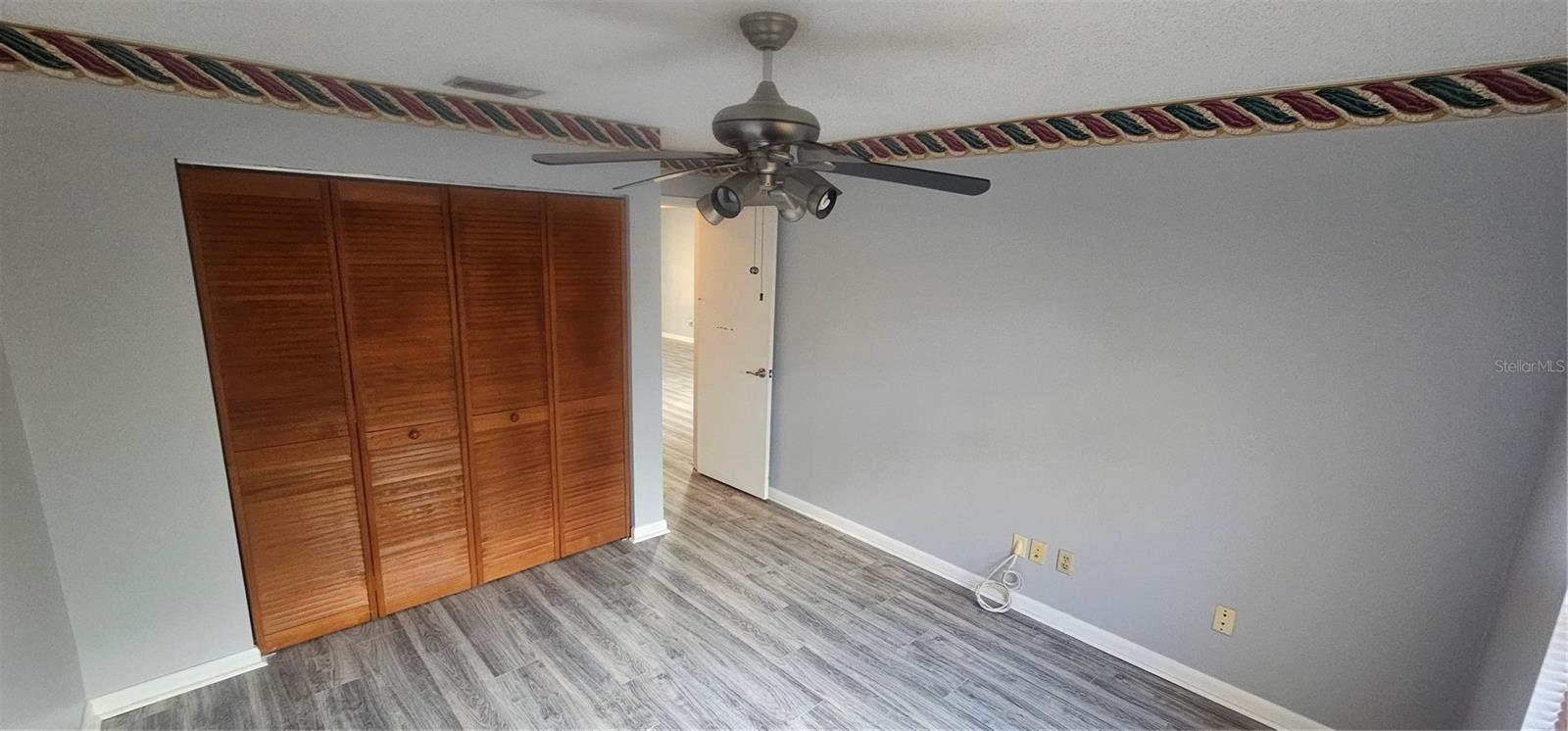 CARROLLWOOD SPRGS CLUSTER HMS - Residential