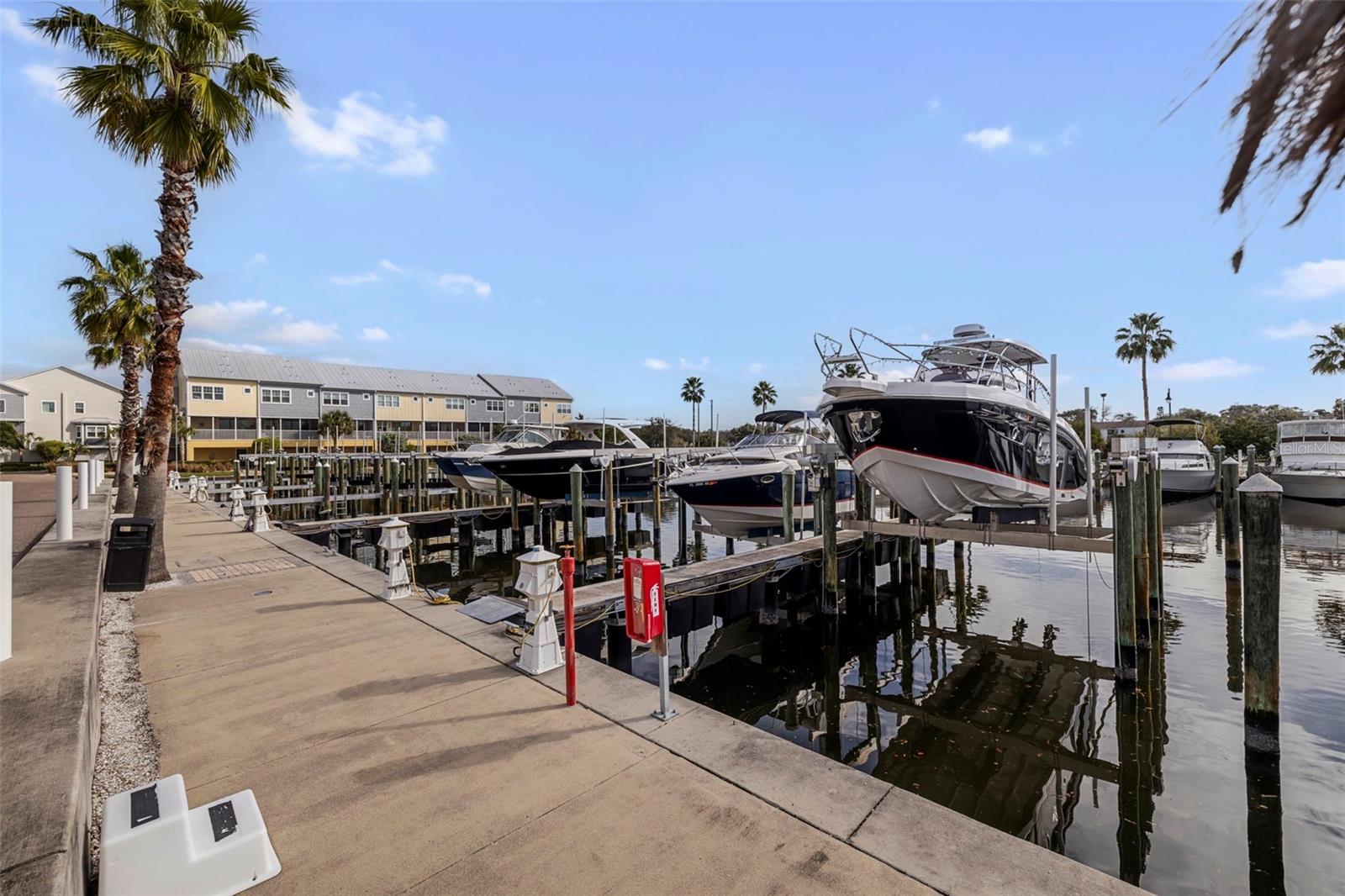 COVE AT LOGGERHEAD MARINA - Residential