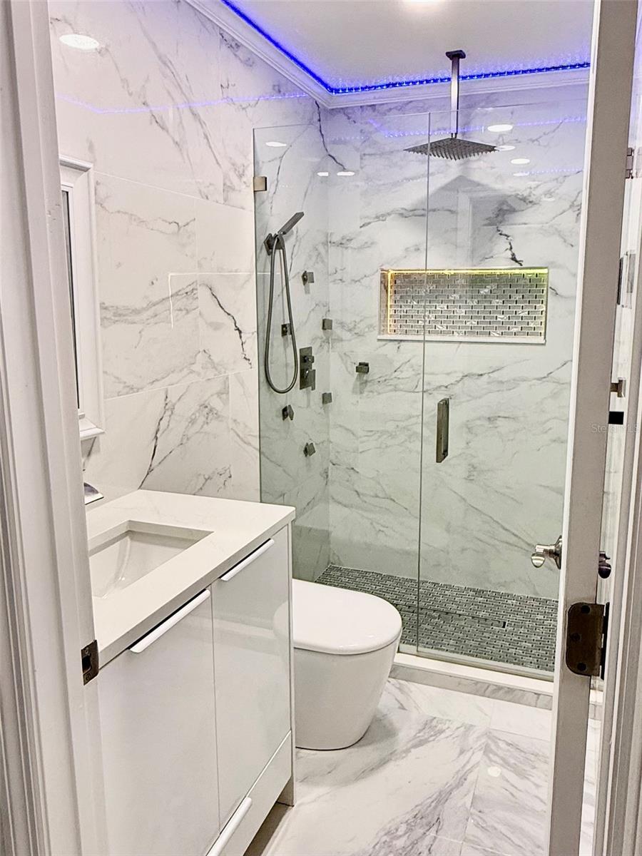 PINECREST VILLA ADD 2 - Residential