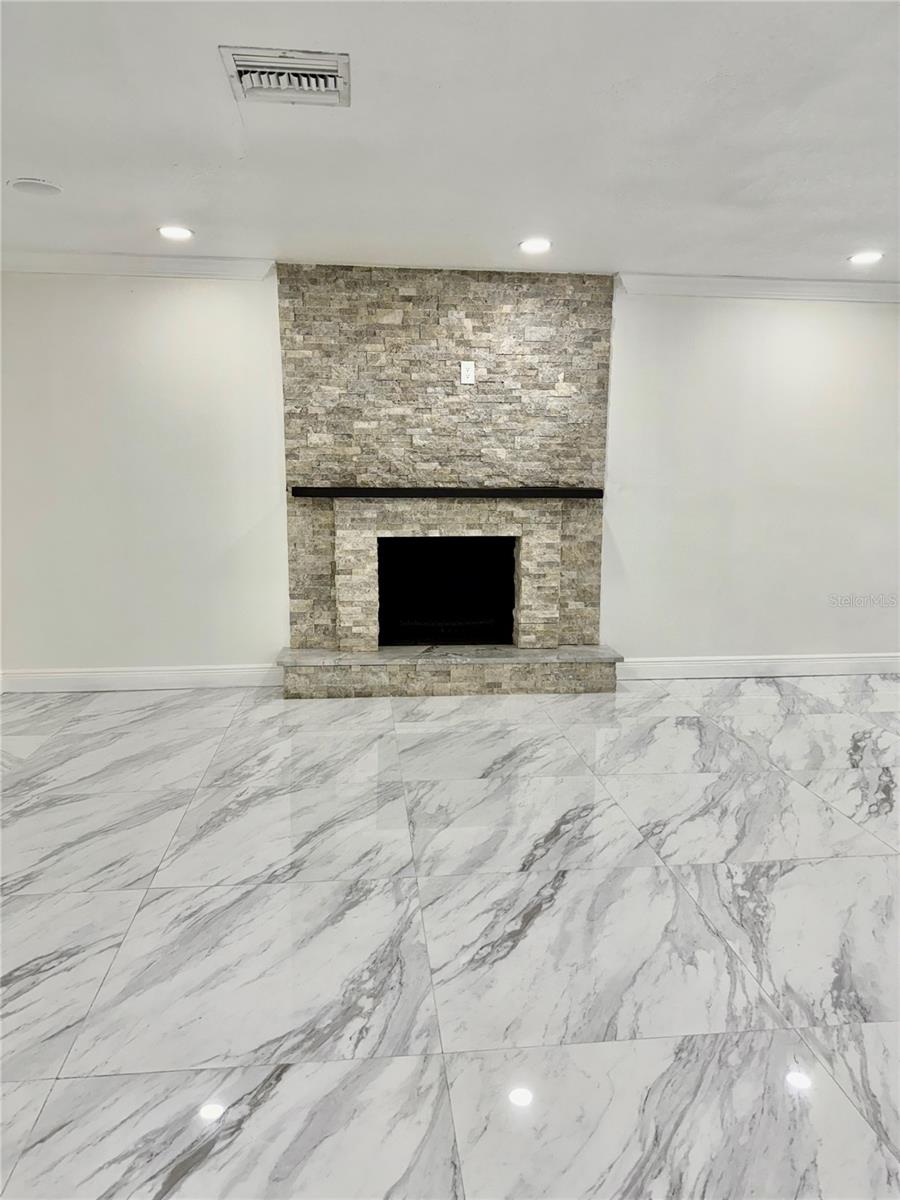 PINECREST VILLA ADD 2 - Residential