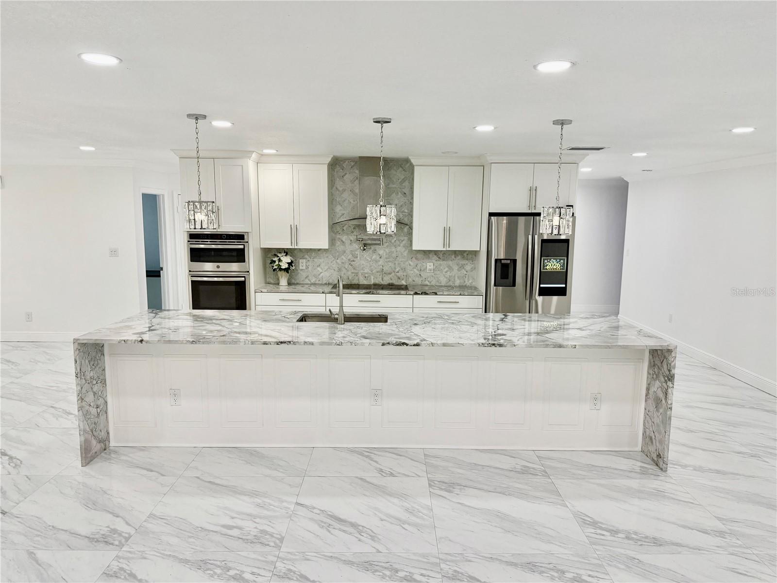 PINECREST VILLA ADD 2 - Residential