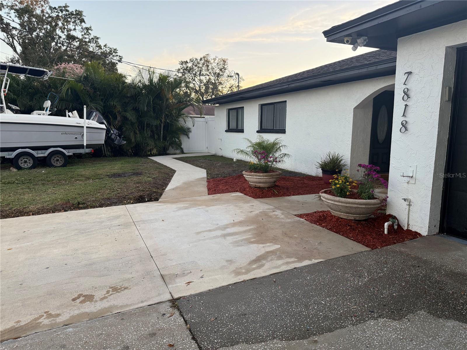 PINECREST VILLA ADD 2 - Residential