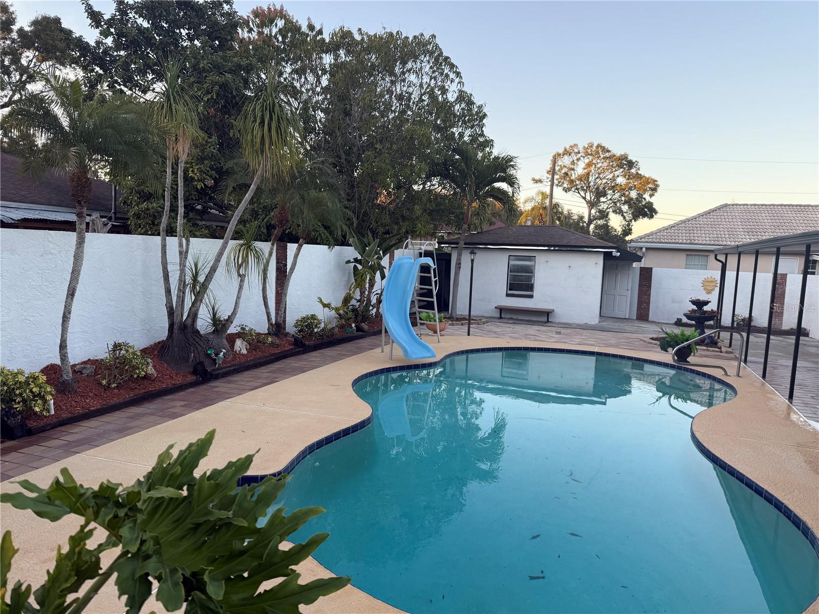 PINECREST VILLA ADD 2 - Residential