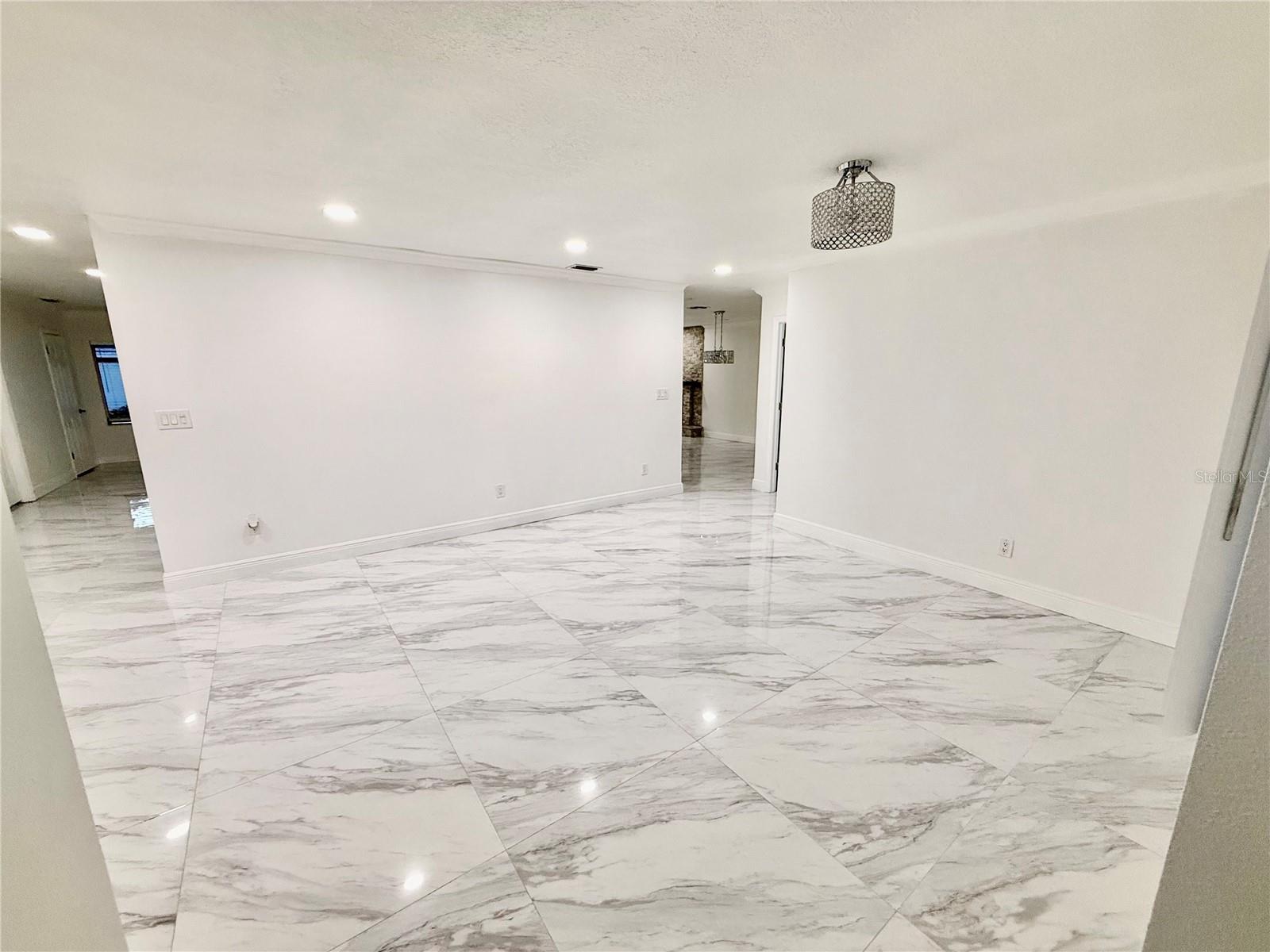 PINECREST VILLA ADD 2 - Residential