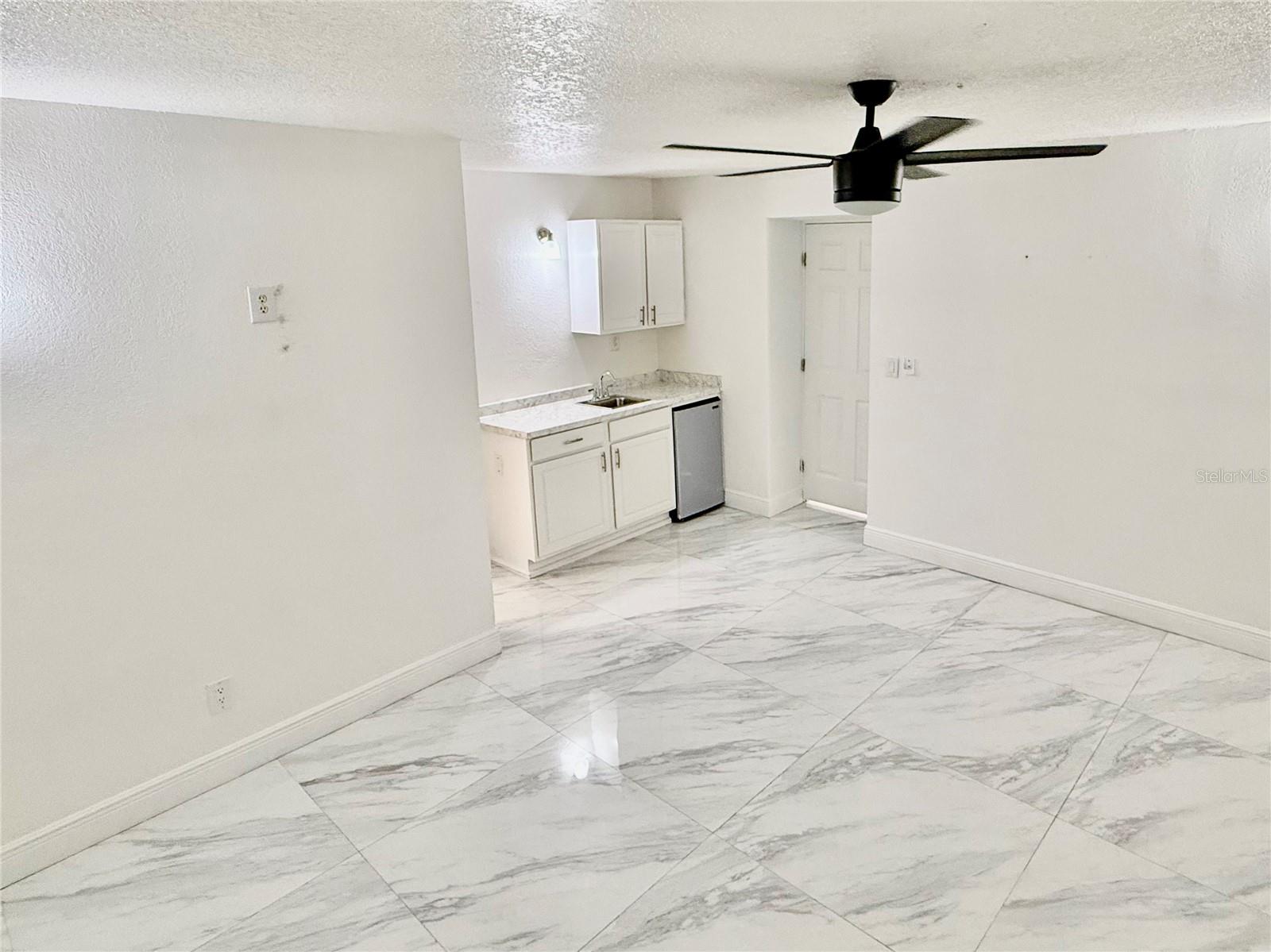 PINECREST VILLA ADD 2 - Residential