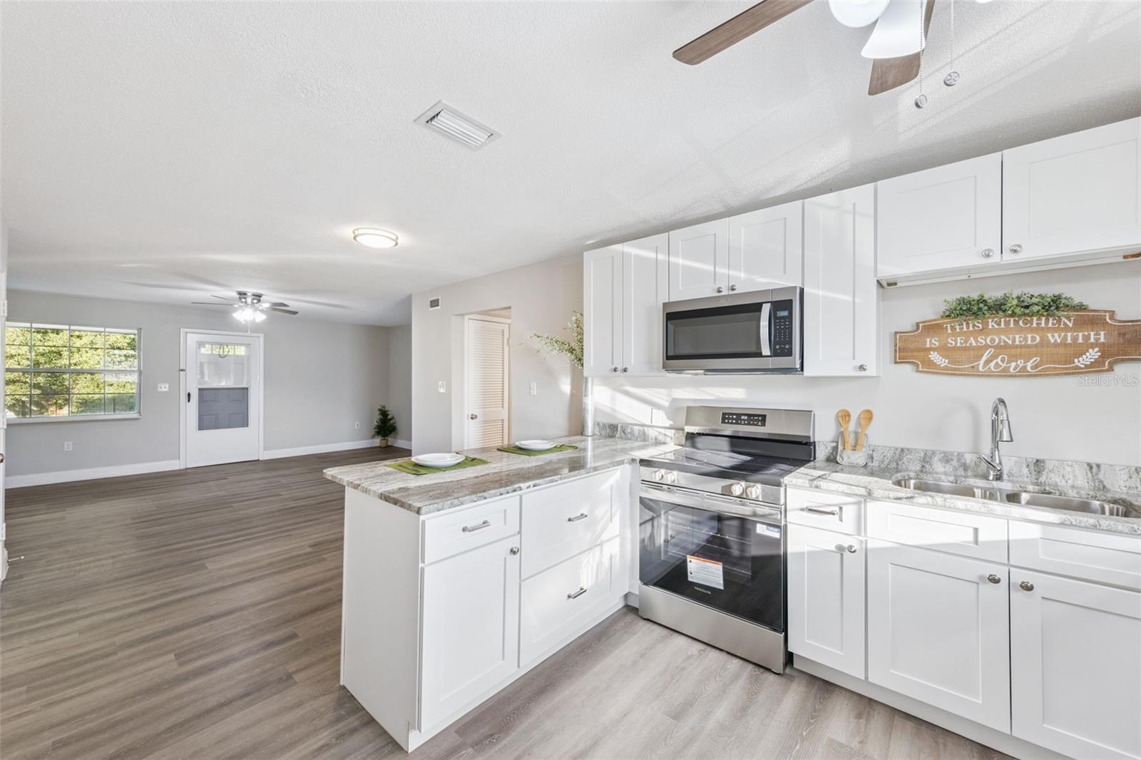 VILLAS ORLANDO CONDO - Residential