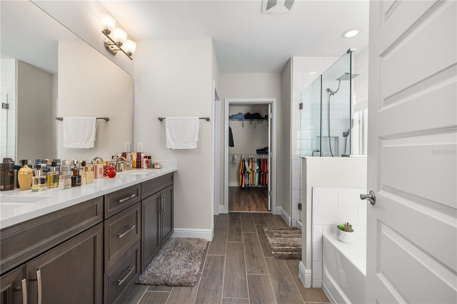 WATERLEIGH - Residential