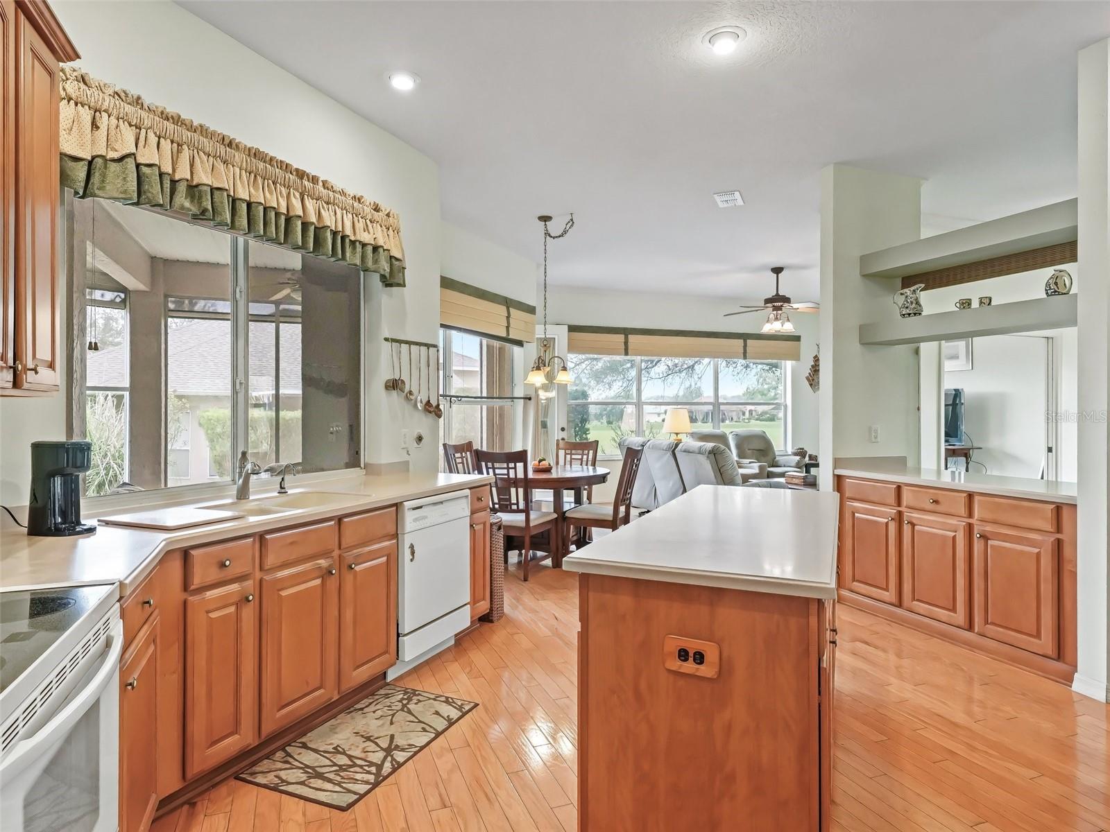 STONECREST - Residential