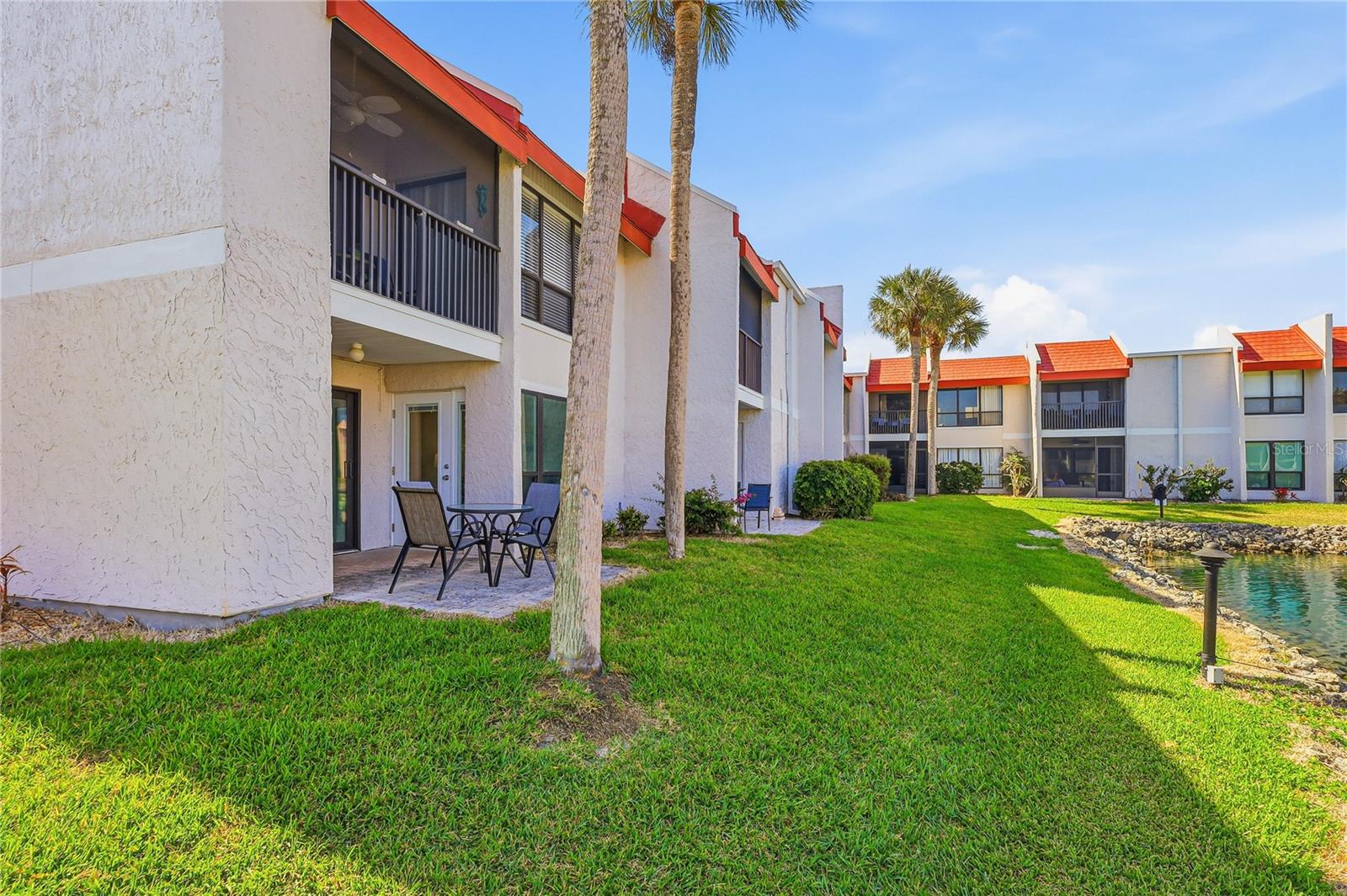 RUNAWAY BAY - Residential