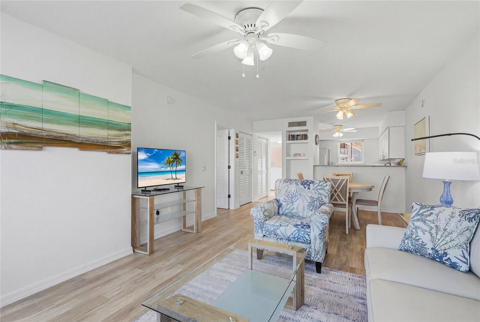 RUNAWAY BAY - Residential