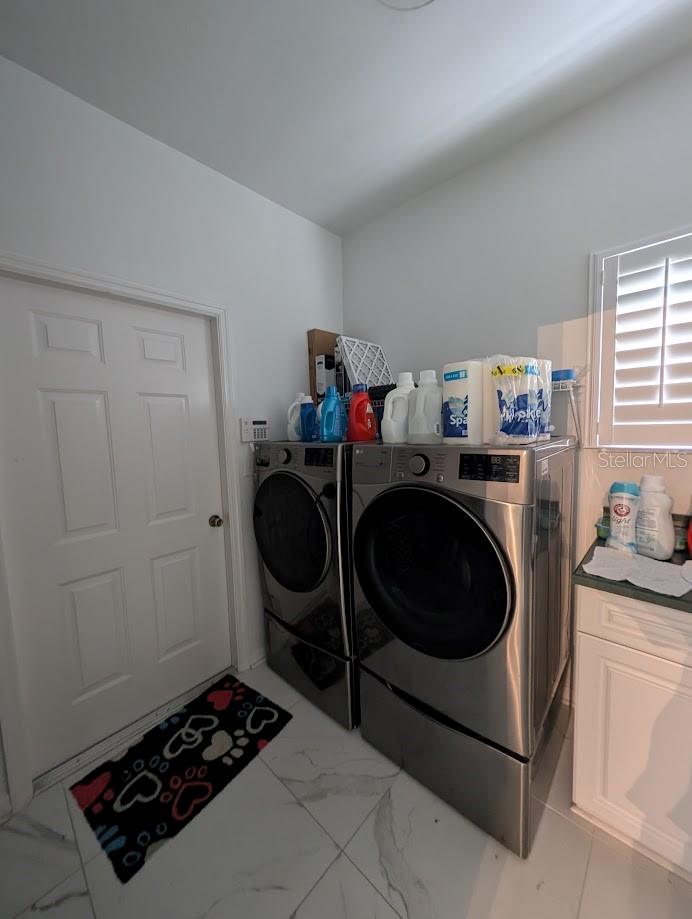 KENSINGTON PARK - Residential Lease