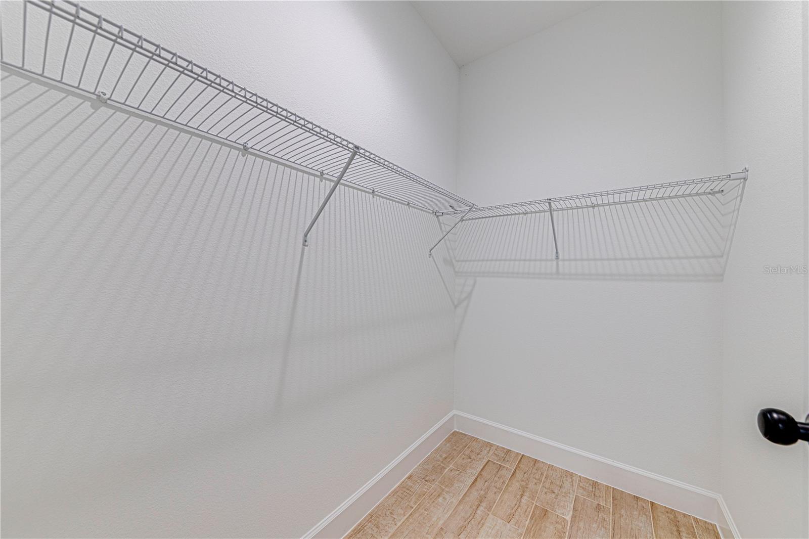 SILVER SPGS SHORES UN 36 - Residential