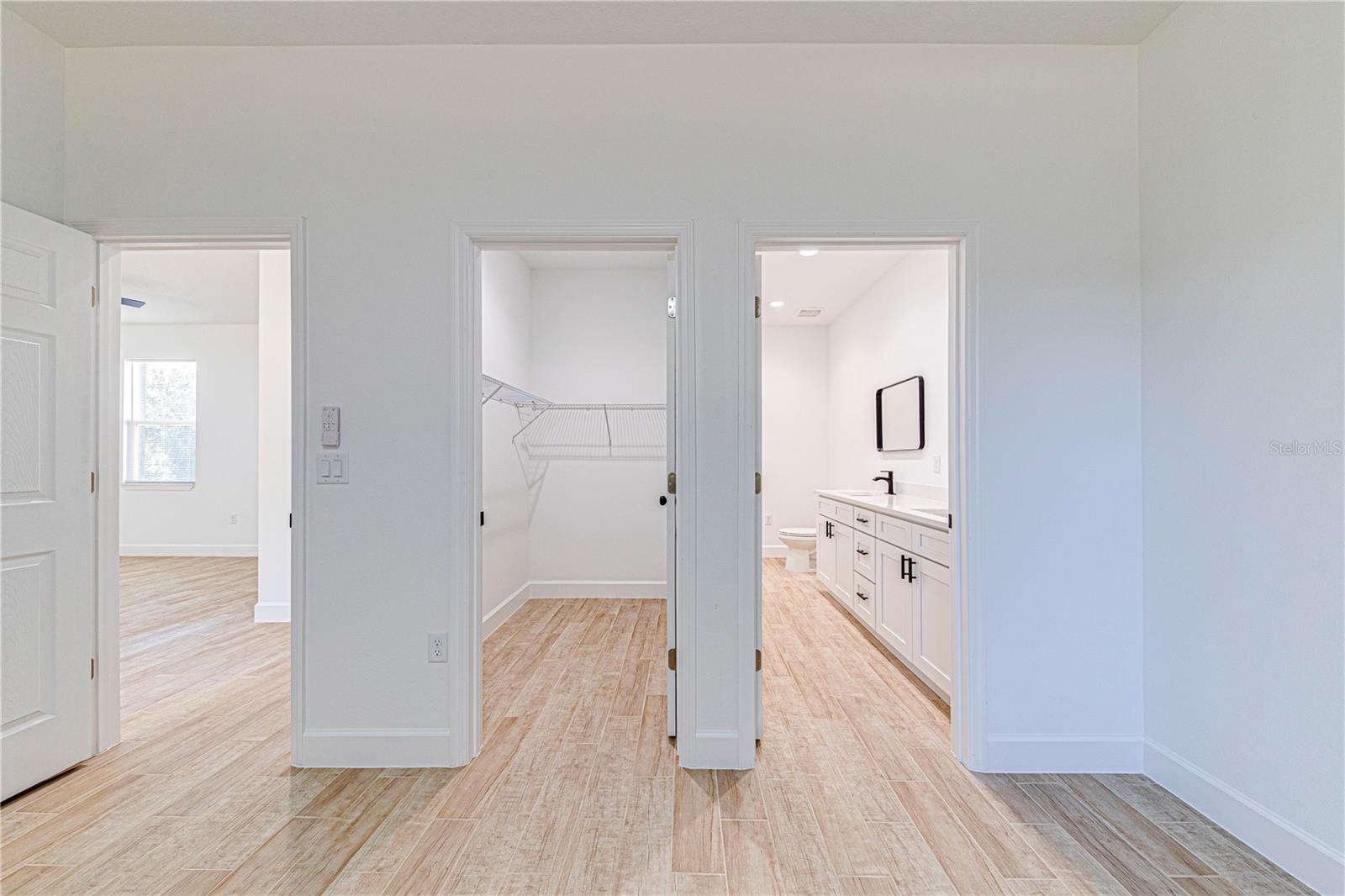 SILVER SPGS SHORES UN 36 - Residential