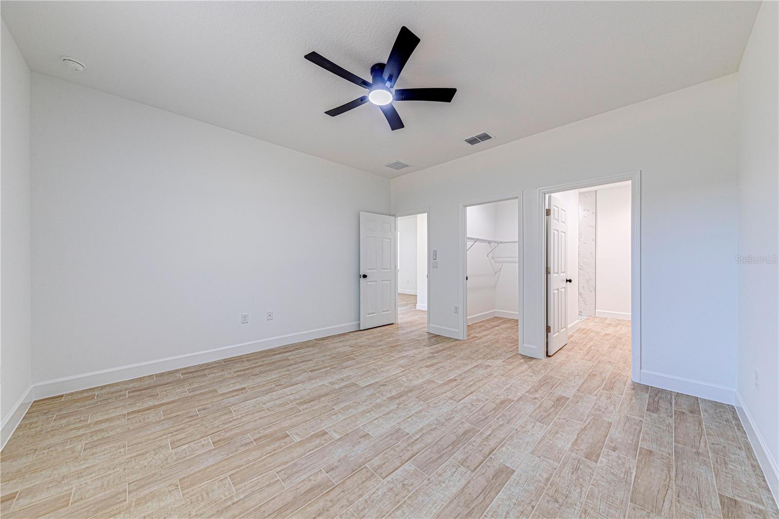 SILVER SPGS SHORES UN 36 - Residential