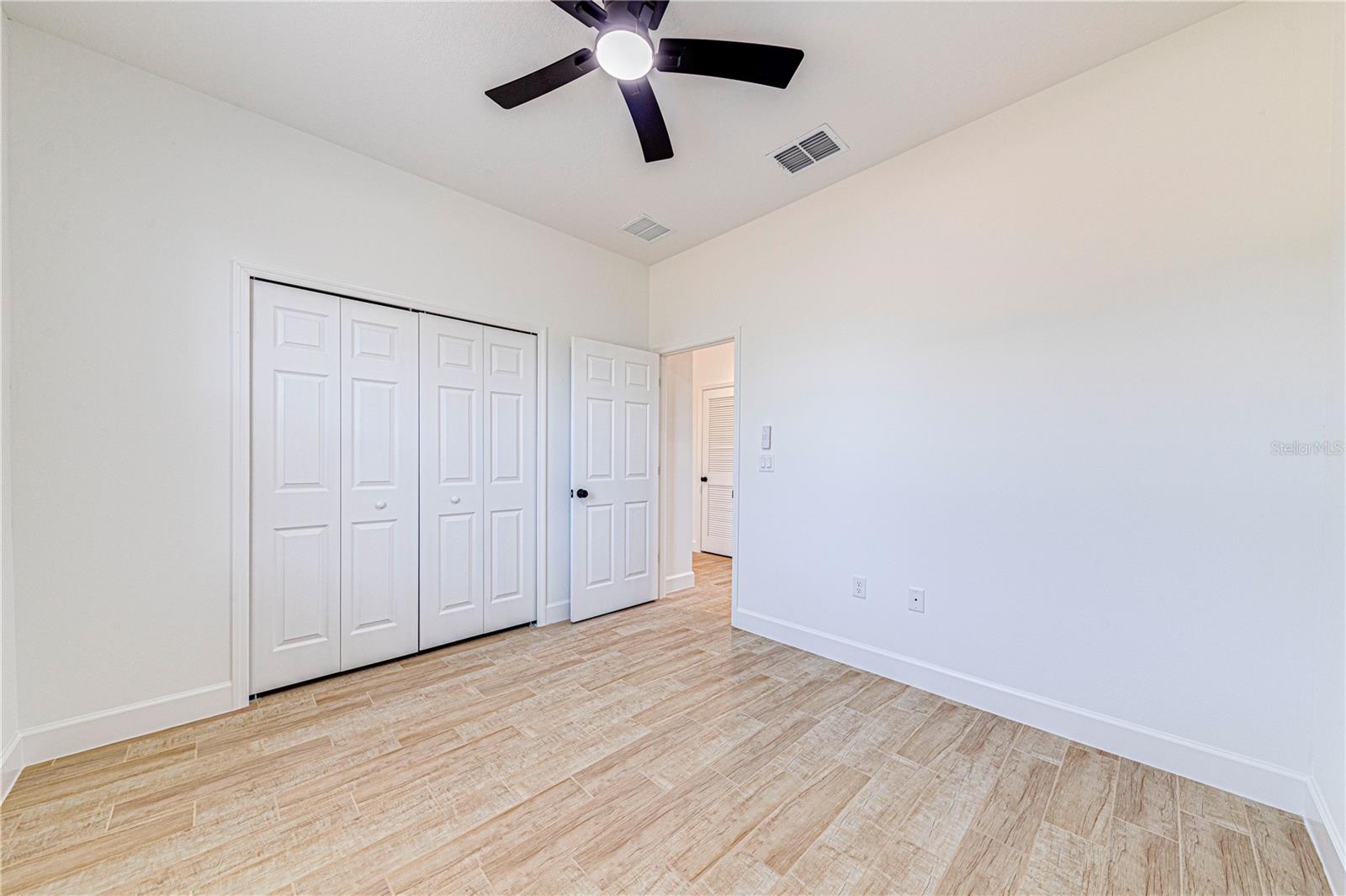 SILVER SPGS SHORES UN 36 - Residential