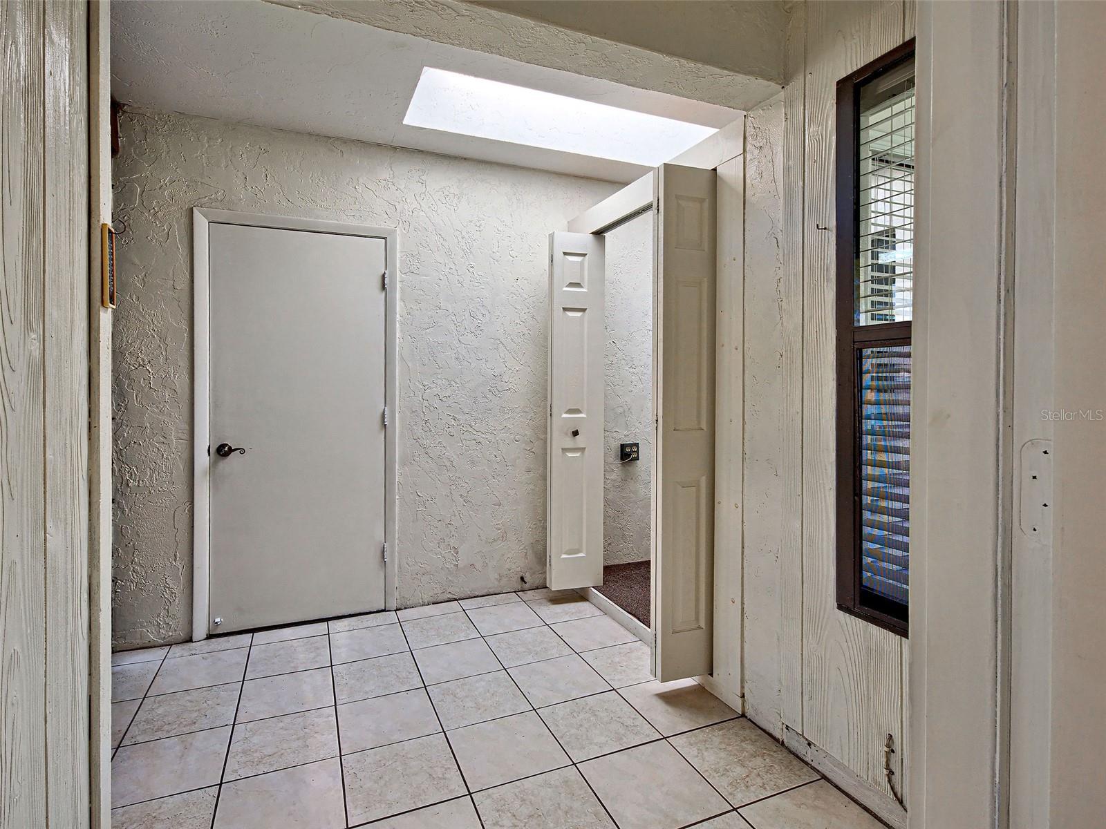 CURRY COVE - Residential