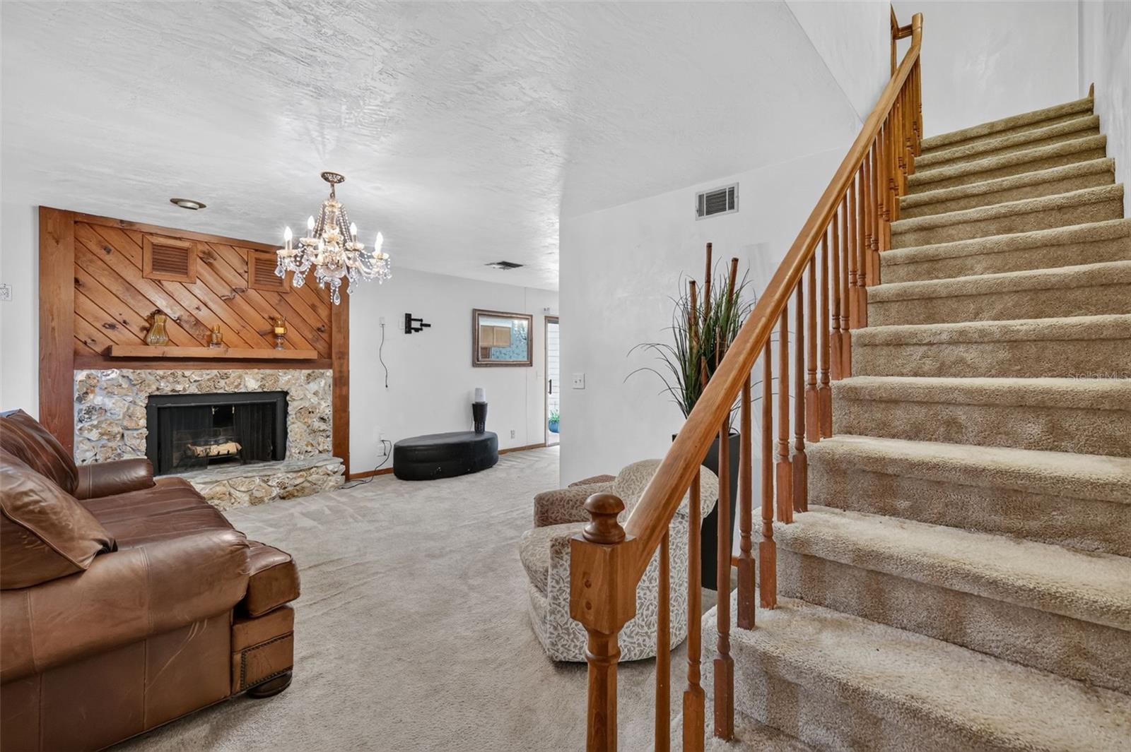 2215 NE 45TH AVENUE 3