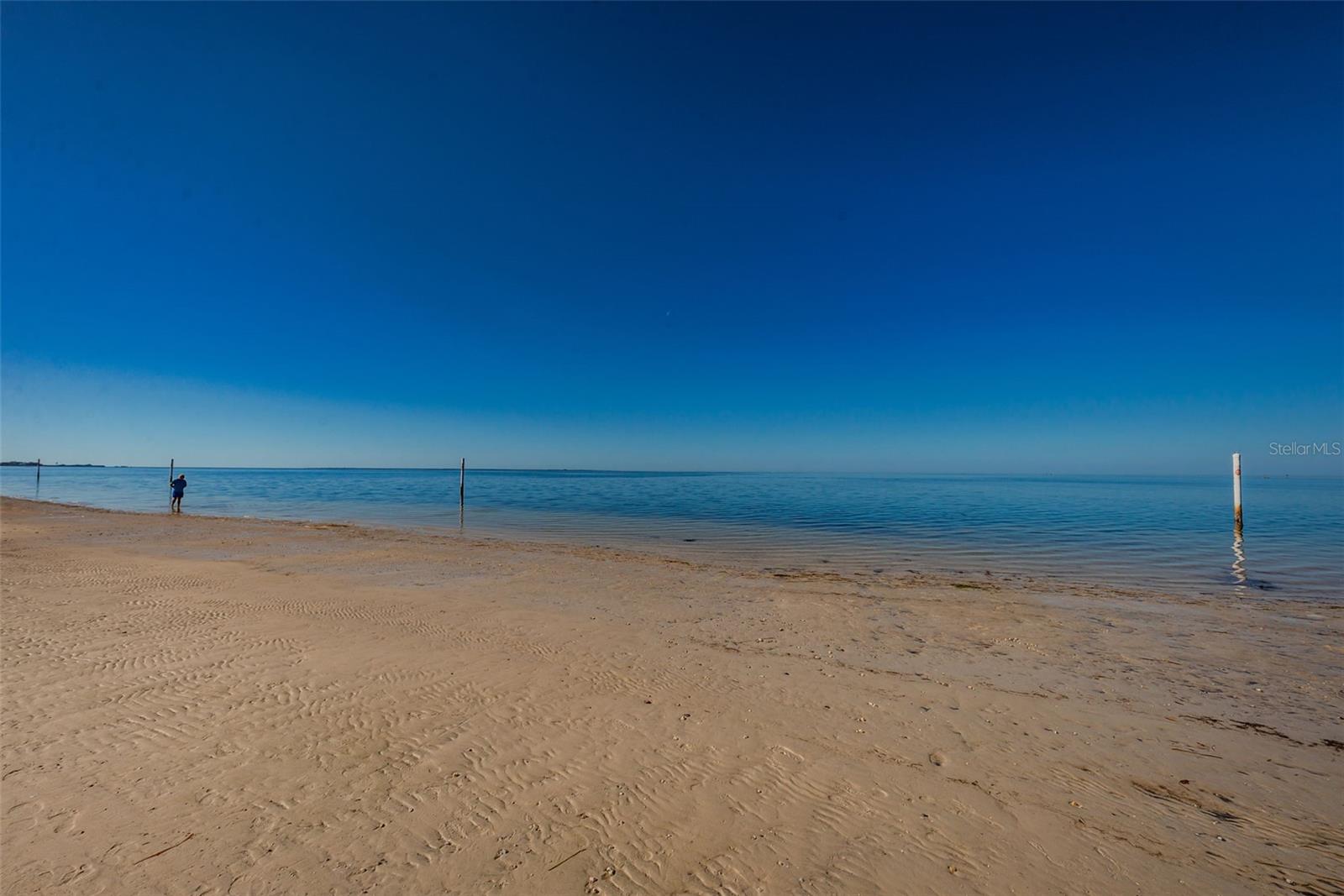 FLOR A MAR - Residential