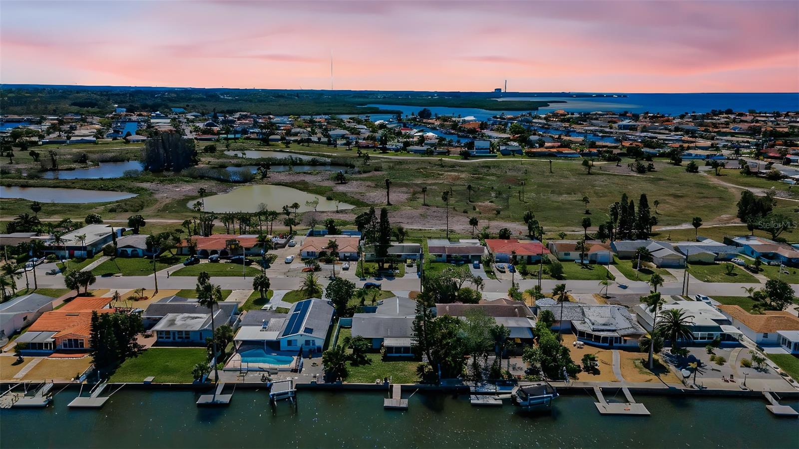 FLOR A MAR - Residential