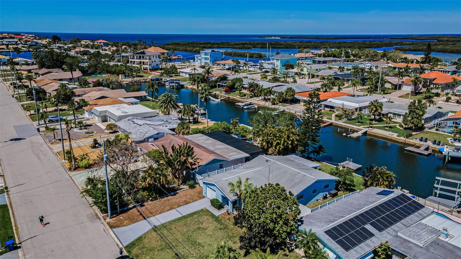 FLOR A MAR - Residential