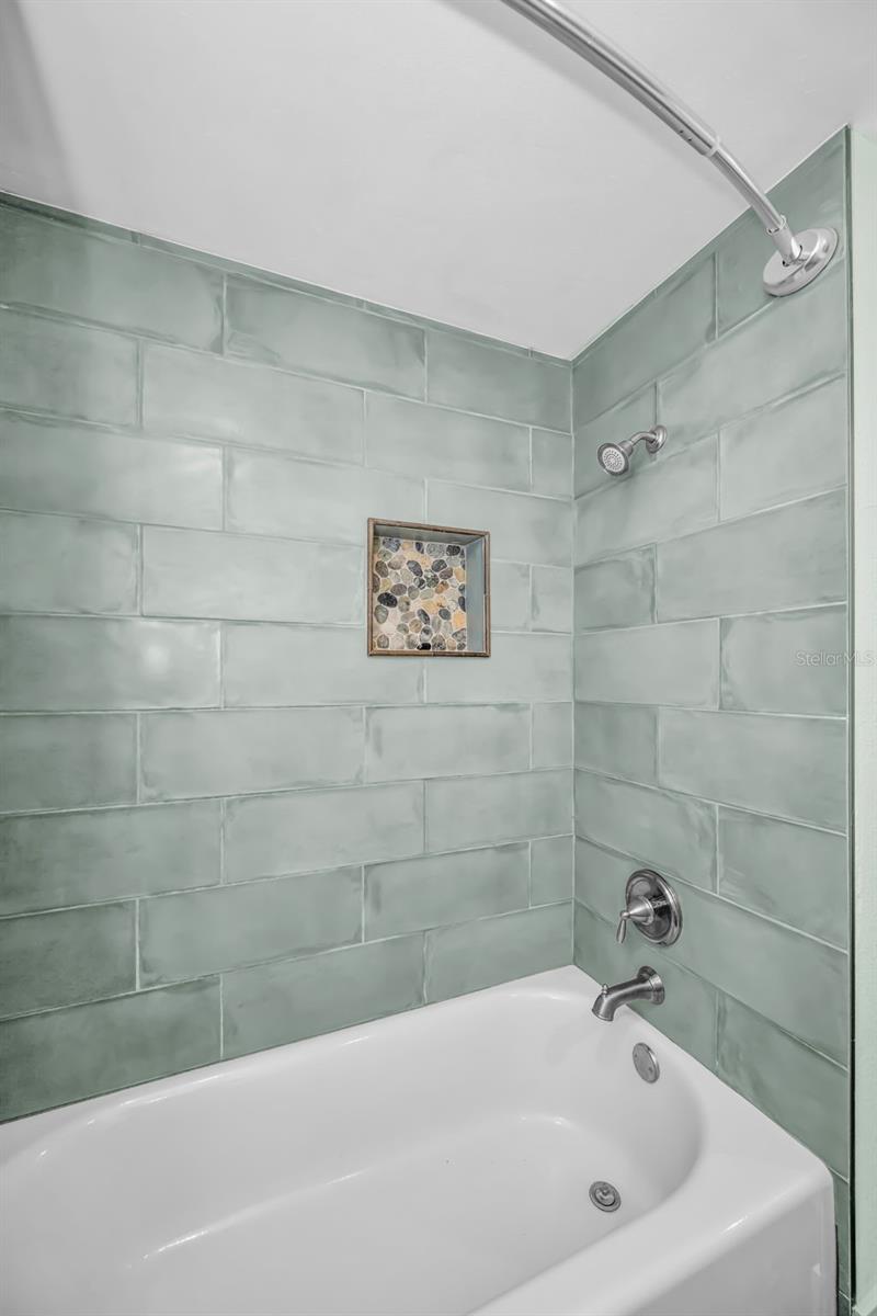 FLOR A MAR - Residential