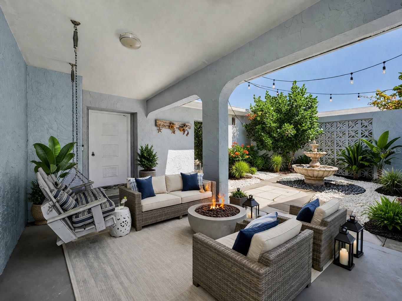 FLOR A MAR - Residential