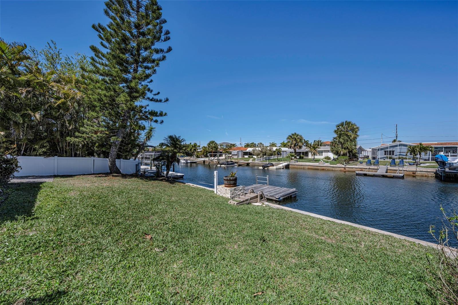 FLOR A MAR - Residential