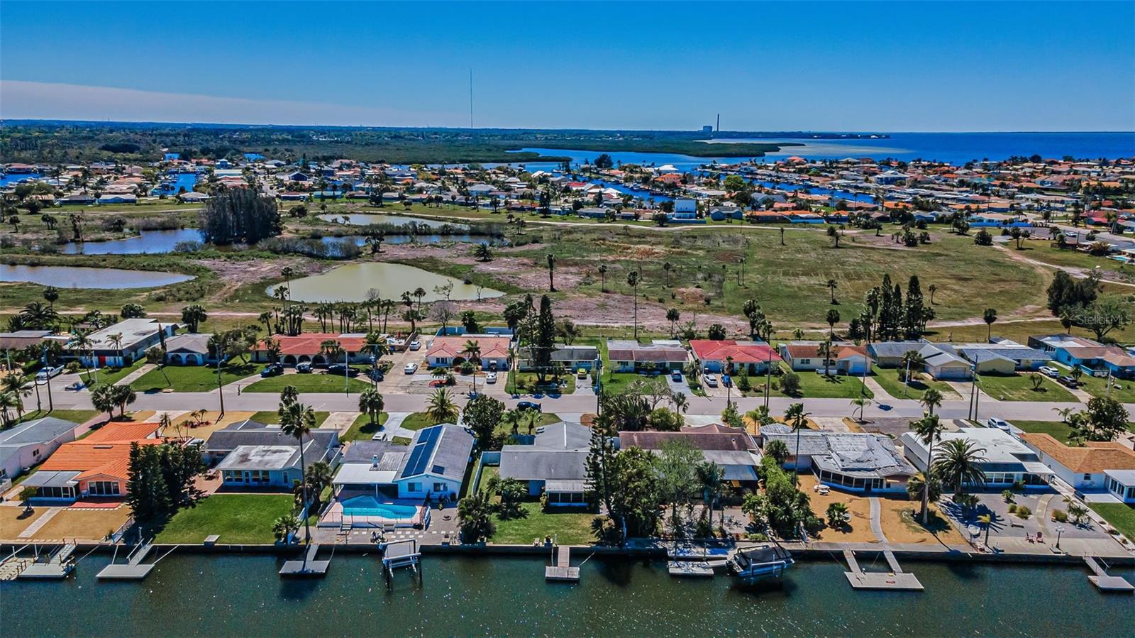 FLOR A MAR - Residential