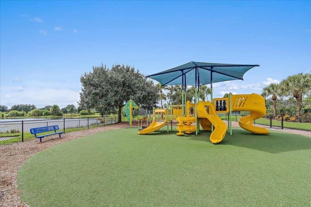 STONEYBROOK AT HERITAGE HARBOUR A-1 - Residential