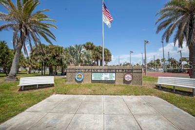 WEBSTERS MAP WARREN - Land