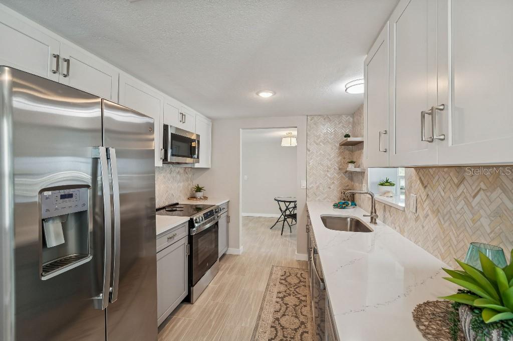 FOREST HILLS - Residential