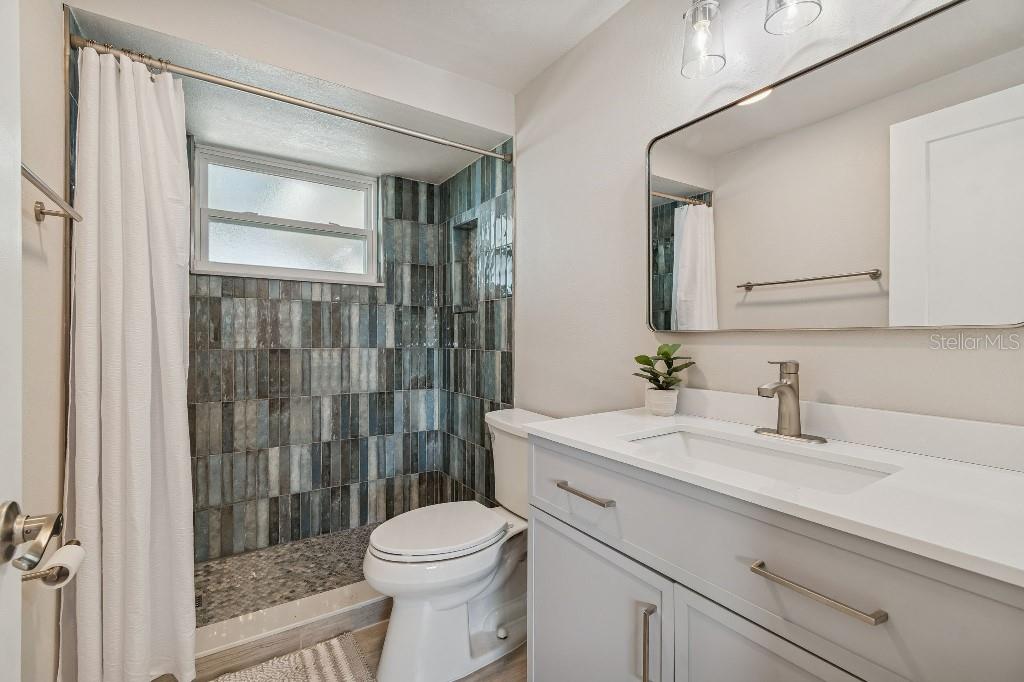 FOREST HILLS - Residential