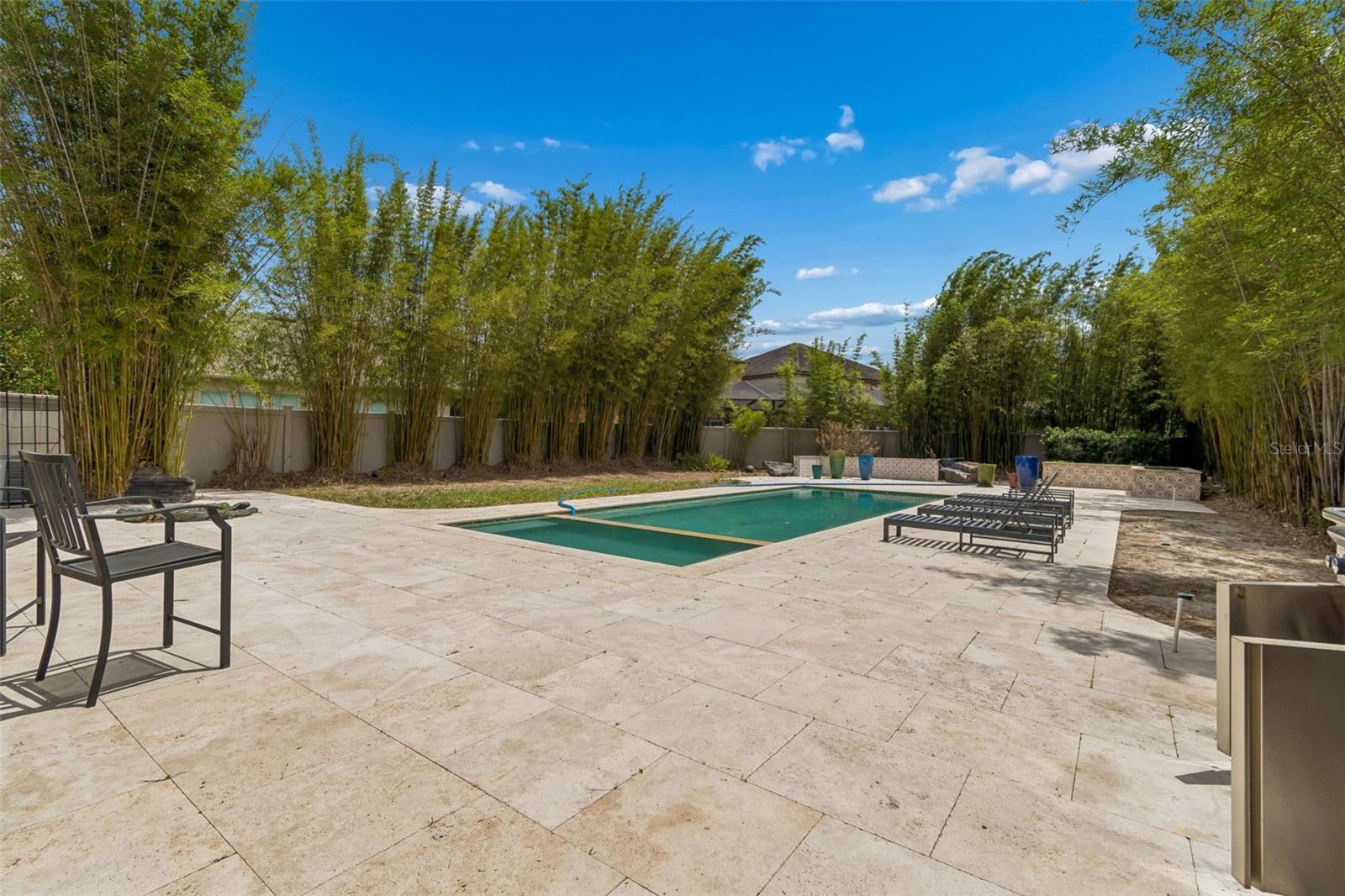 RETREAT AT CARROLLWOOD - Residential