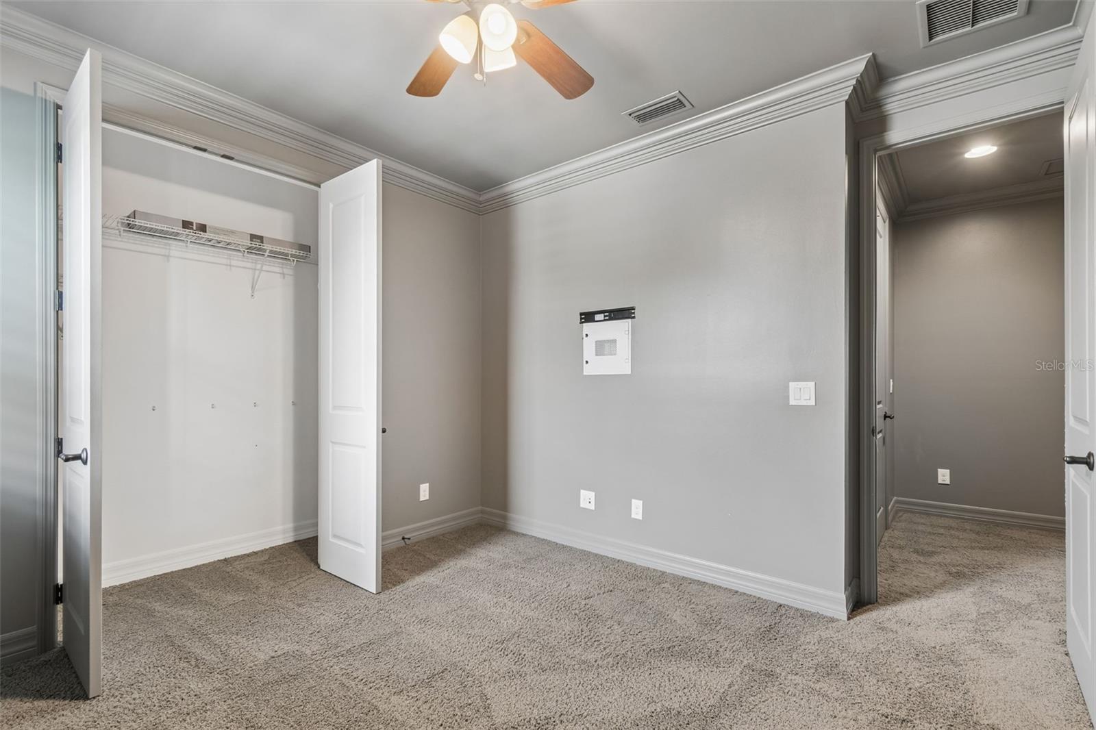 RETREAT AT CARROLLWOOD - Residential