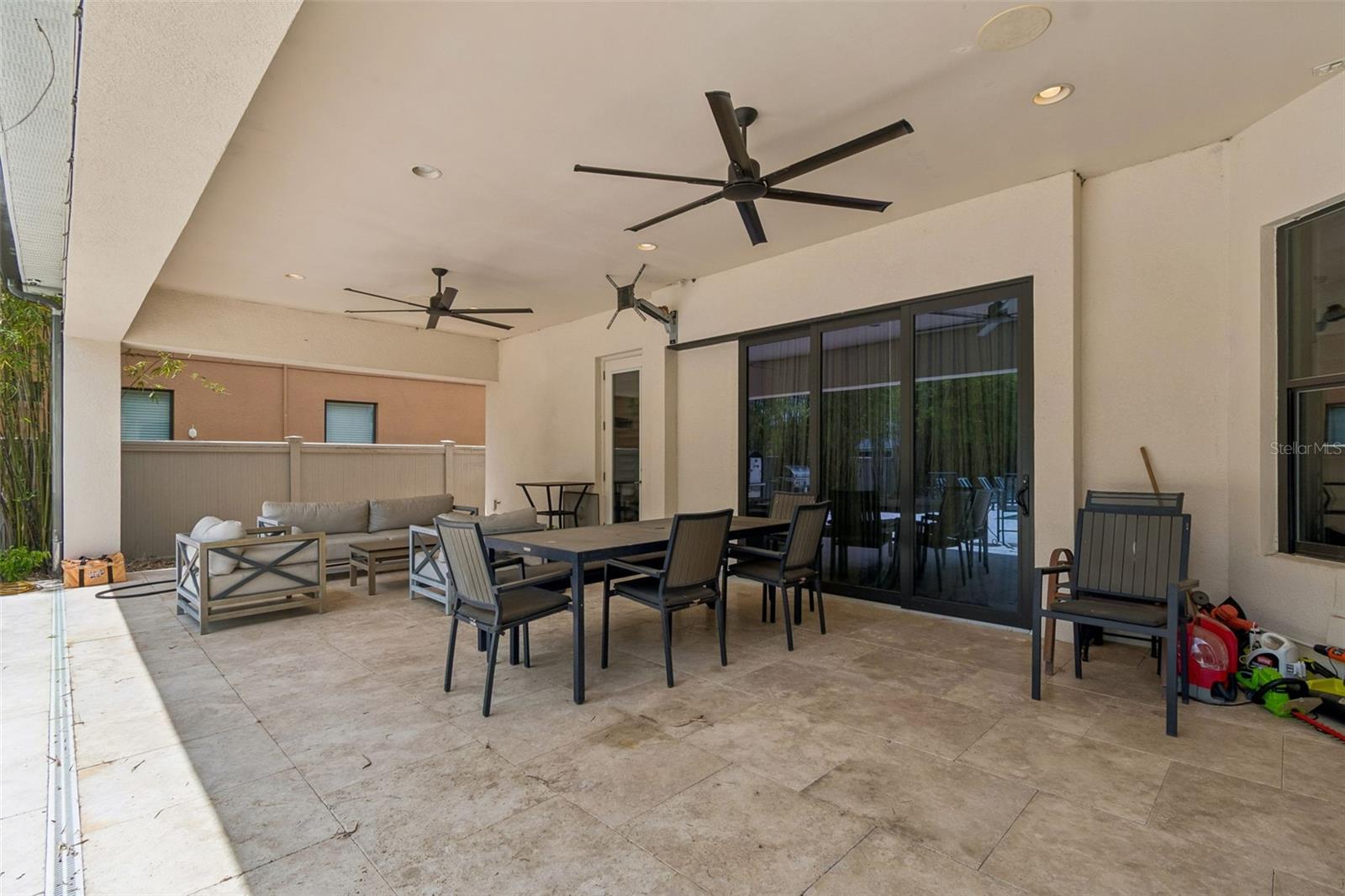 RETREAT AT CARROLLWOOD - Residential