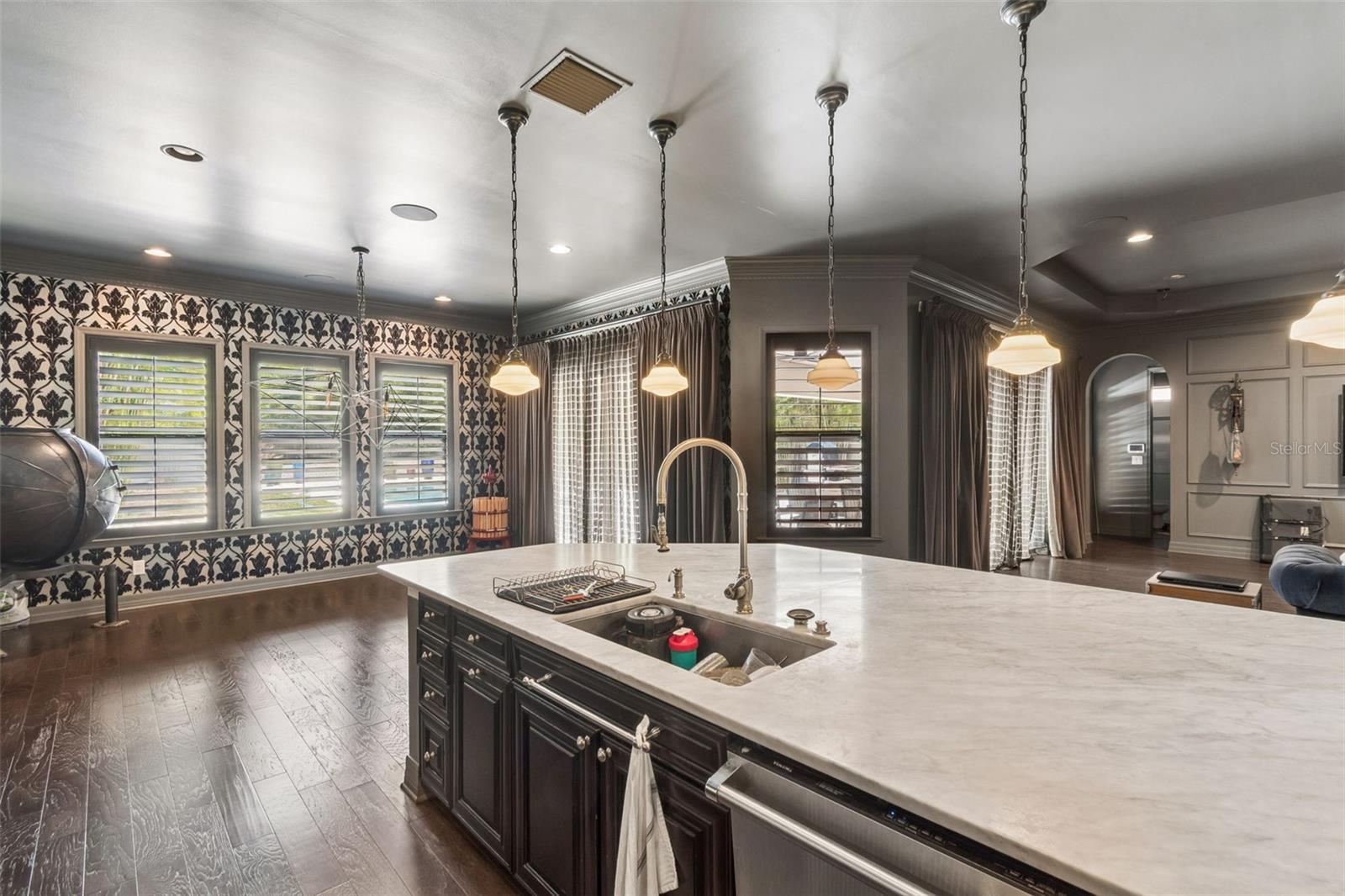 RETREAT AT CARROLLWOOD - Residential