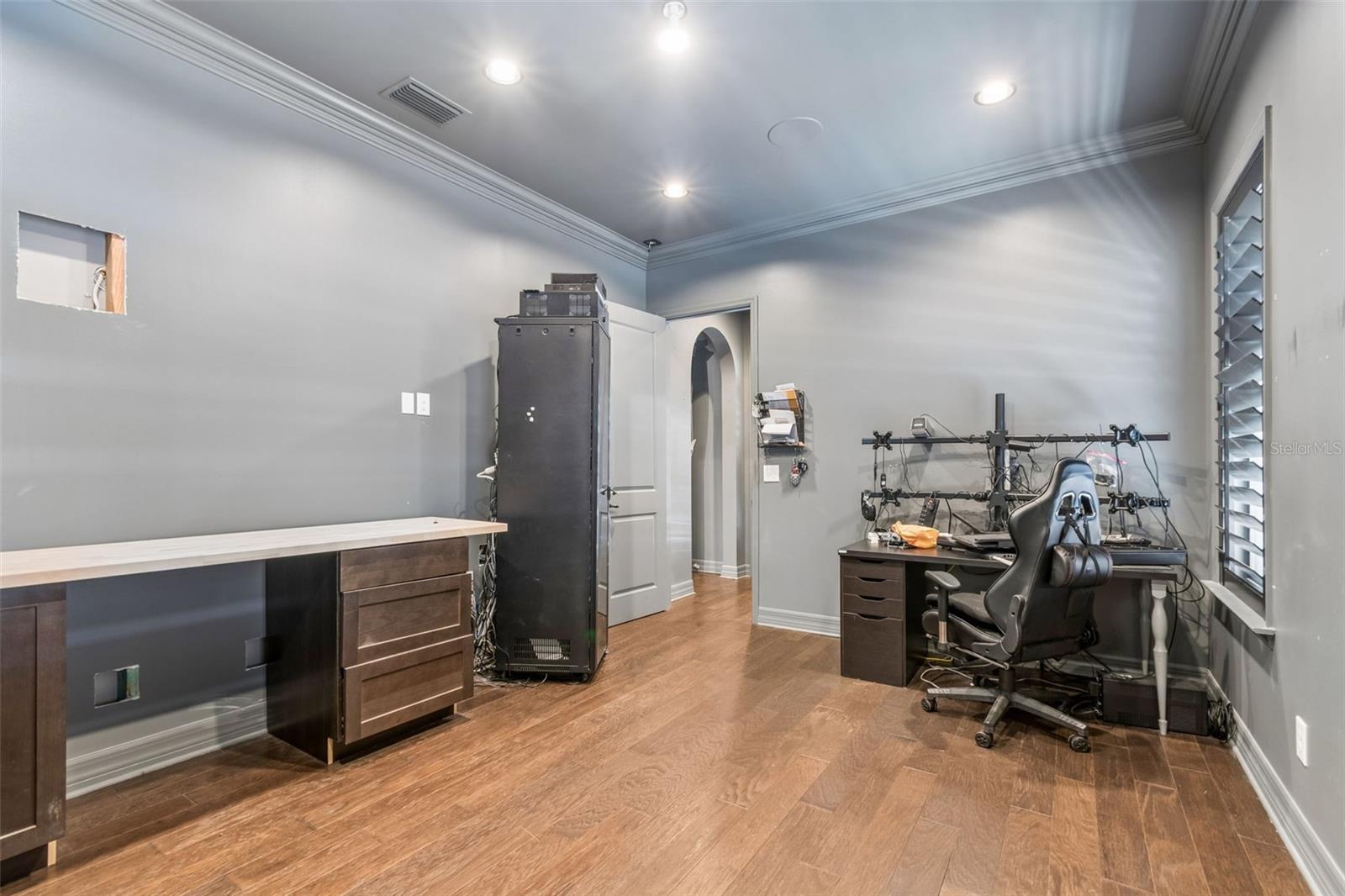 RETREAT AT CARROLLWOOD - Residential