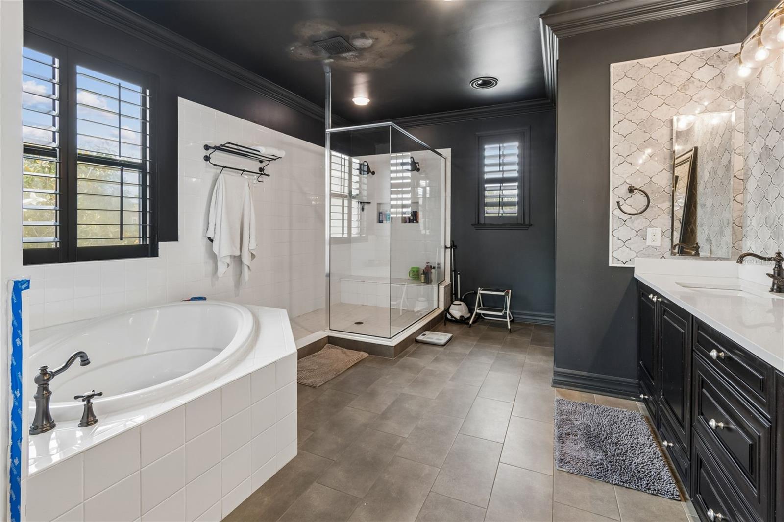 RETREAT AT CARROLLWOOD - Residential