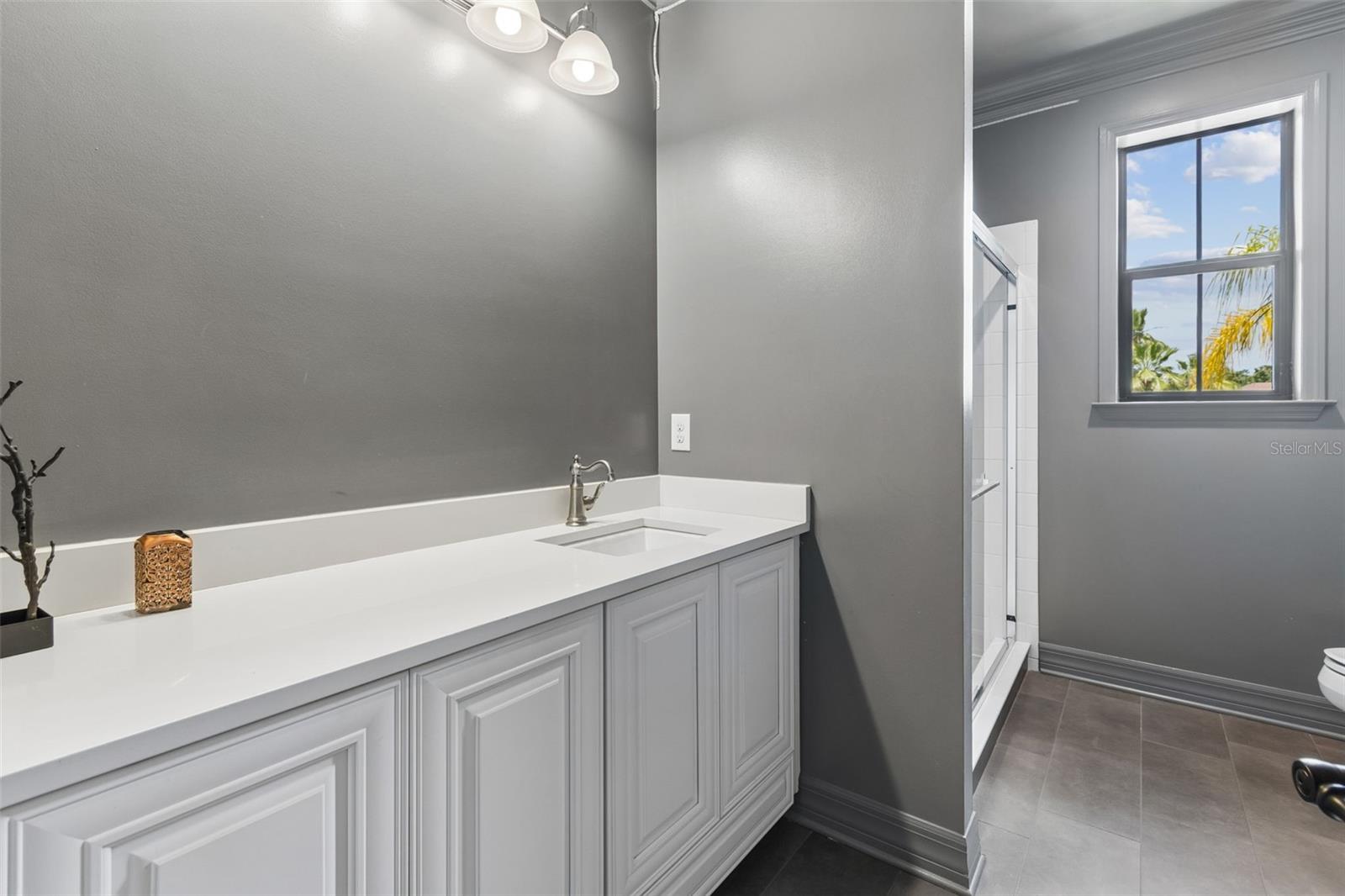 RETREAT AT CARROLLWOOD - Residential