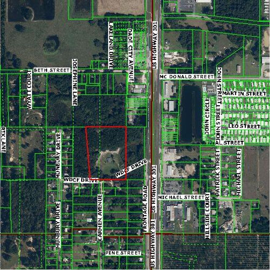 PROPERTY IS CURRENTLY BEING REZONED TO A PUD. THIS WILL ALLOW FOR APPROXIMATELY 65 SINGLE FAMILY LOTS. Location and access is great for this 10+ acre of land. Located on US Highway 301 in the rapidly growing Dade City corridor. Property has been annexed in to Dade City. Great location for Multi Family or Storage facility. Zoning will be a Mixed Use of Multi Family that allows for up to 10 units per acre and Commercial.  Beautiful property with open areas and Oak trees. Sewer and Water are very close to the site. This will be a dream site for a Developer.  Come join and be a part of the revitalization of Dade City. Many new retail in the area includes Publix (across the street) Dunkin Donuts, Burger King, Raceway, Circle K. Additional acreage available.

Currently has a radio station tower which owner can move if needed.

Additional3.8 acres of commercial adjoins the site and can be purchased together or separate